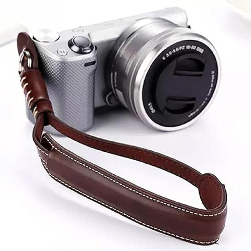Dragonne de poignet d'appareil - Camera Strap Leather avis et prix